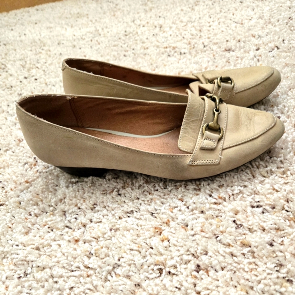 Women's Aldo Flats